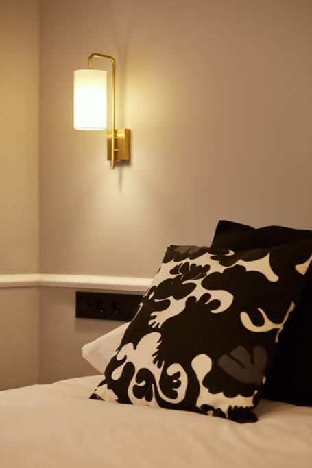 Apartment Allure *